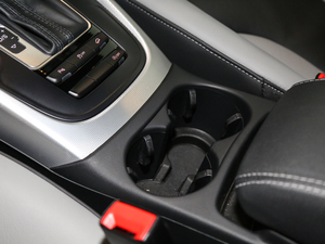 2018ذ 40 TFSI g п؅^