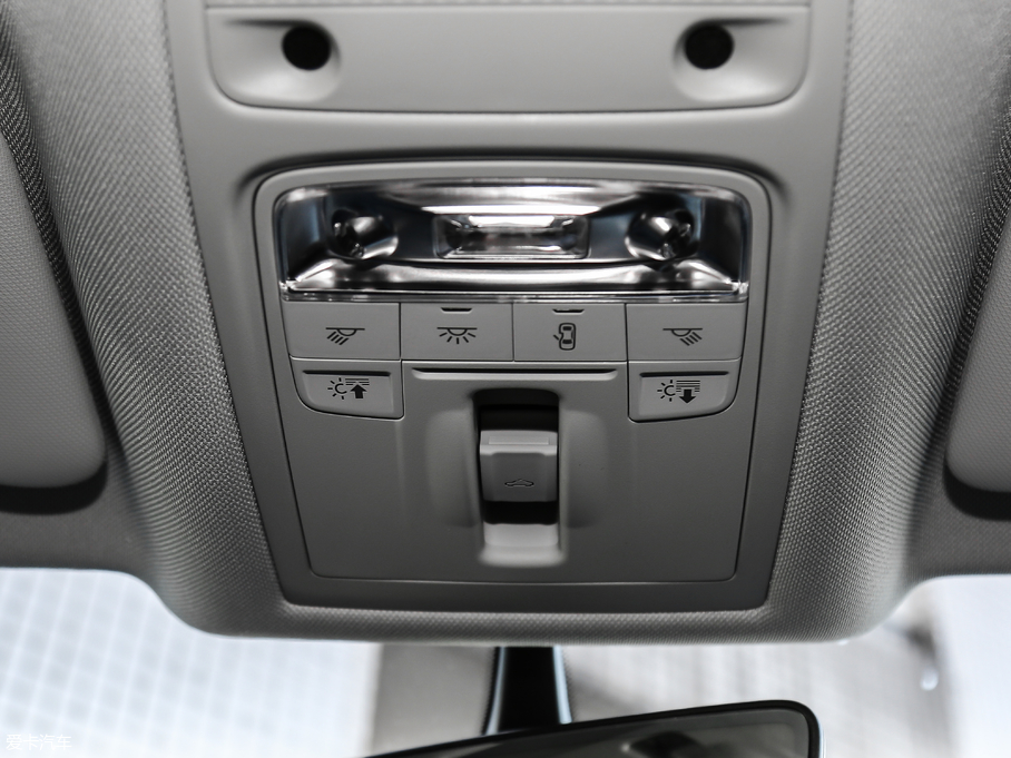 2018WQ3 30 30 TFSI r