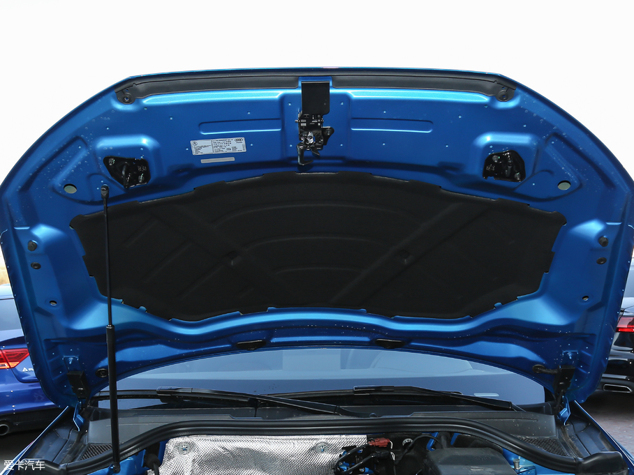 2018WQ3 30 30 TFSI r