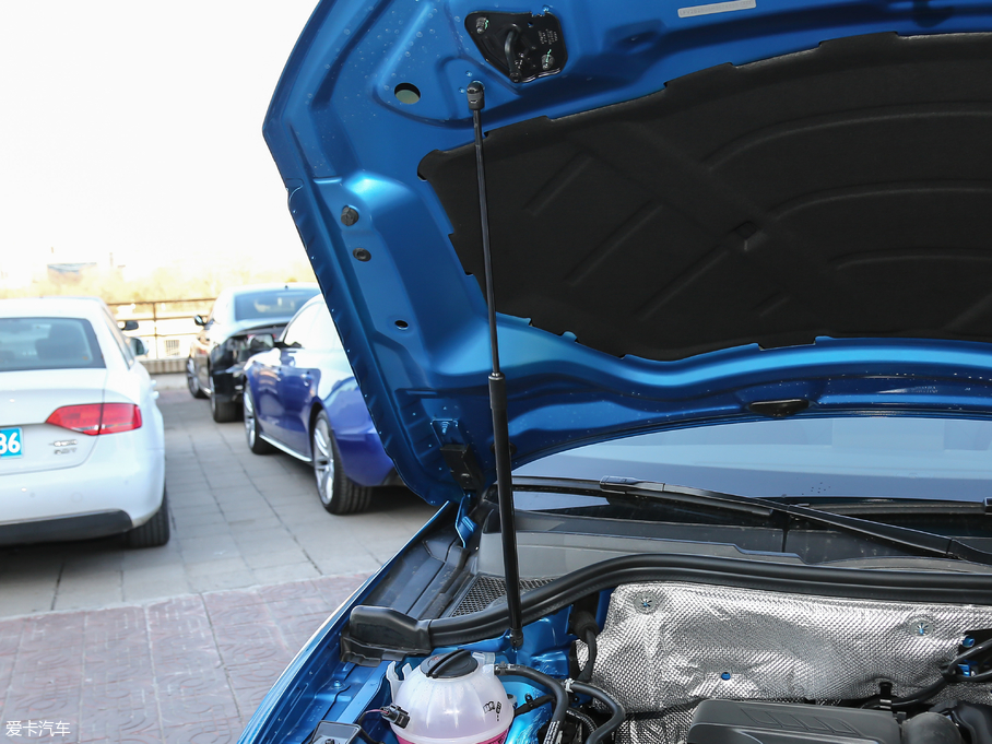 2018WQ3 30 30 TFSI r