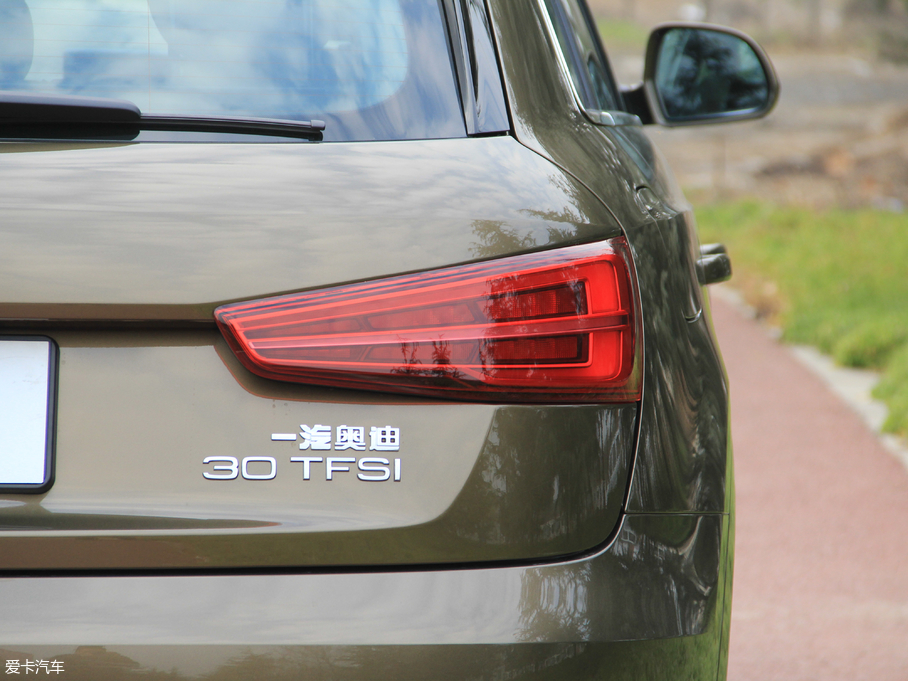 2018WQ3 30 30 TFSI r