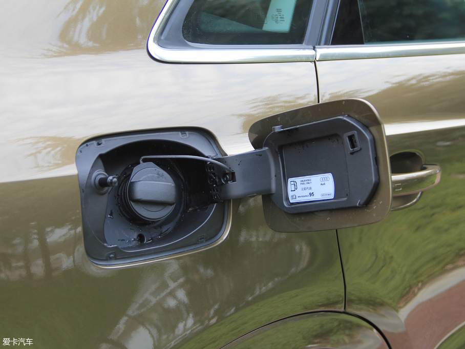 2018?yun)WQ3 30 30 TFSI r(sh)