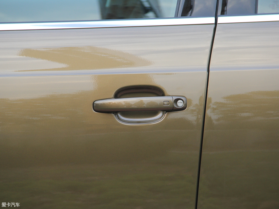 2018?yun)WQ3 30 30 TFSI r(sh)