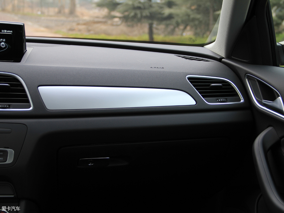 2018WQ3 30 30 TFSI r