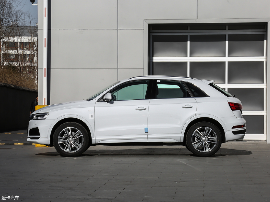 2018WQ3 30 35 TFSI \