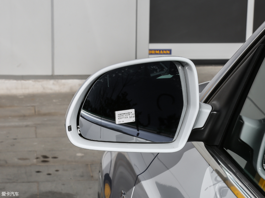 2018WQ3 30 35 TFSI \