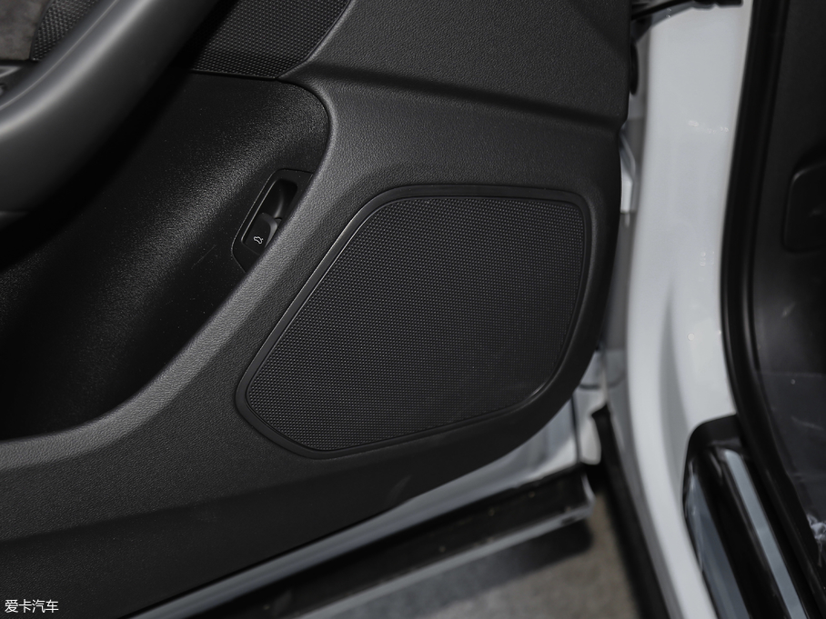 2018WQ3 30 35 TFSI \