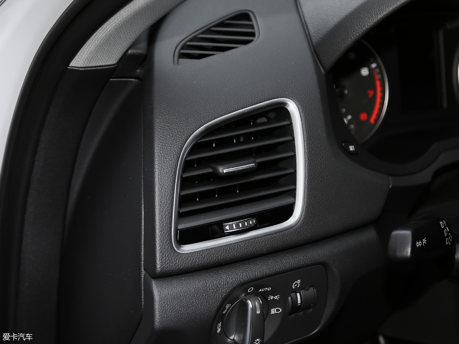 2018WQ3 30 35 TFSI \