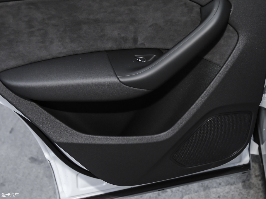 2018WQ3 30 35 TFSI \