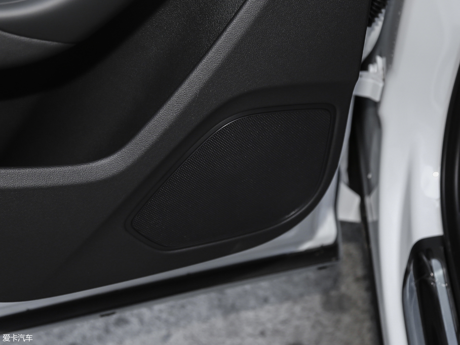 2018WQ3 30 35 TFSI \