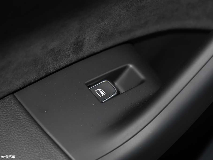 2018?yun)WQ3 30 35 TFSI \(yn)(dng)