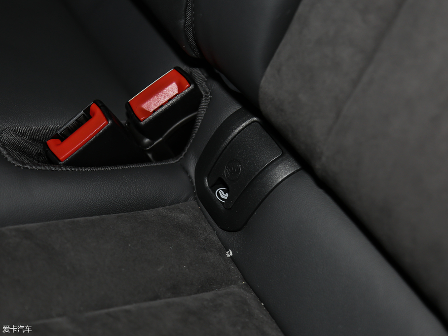 2018WQ3 30 35 TFSI \