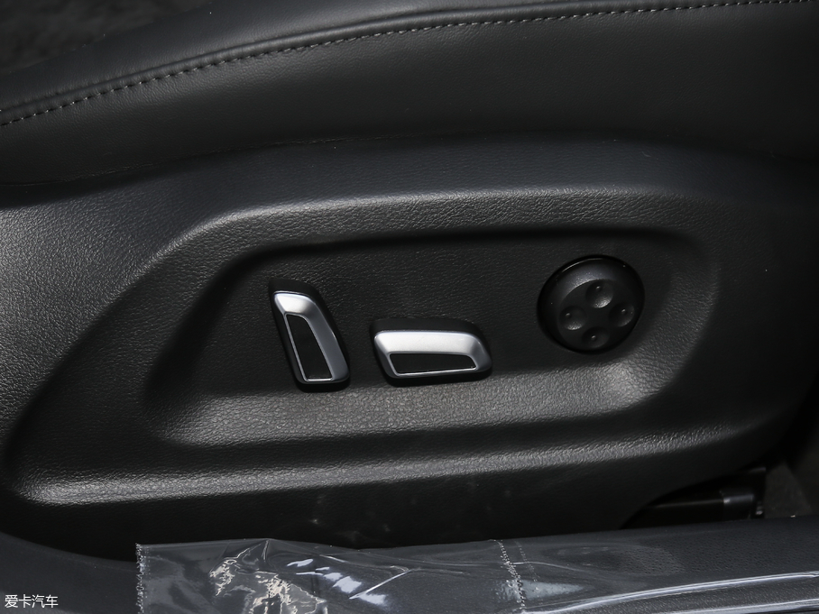 2018WQ3 30 35 TFSI \