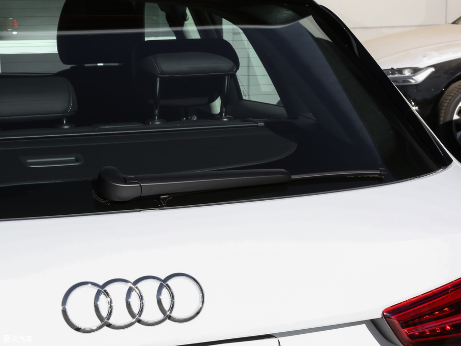 2018WQ3 30 30 TFSI L(fng)