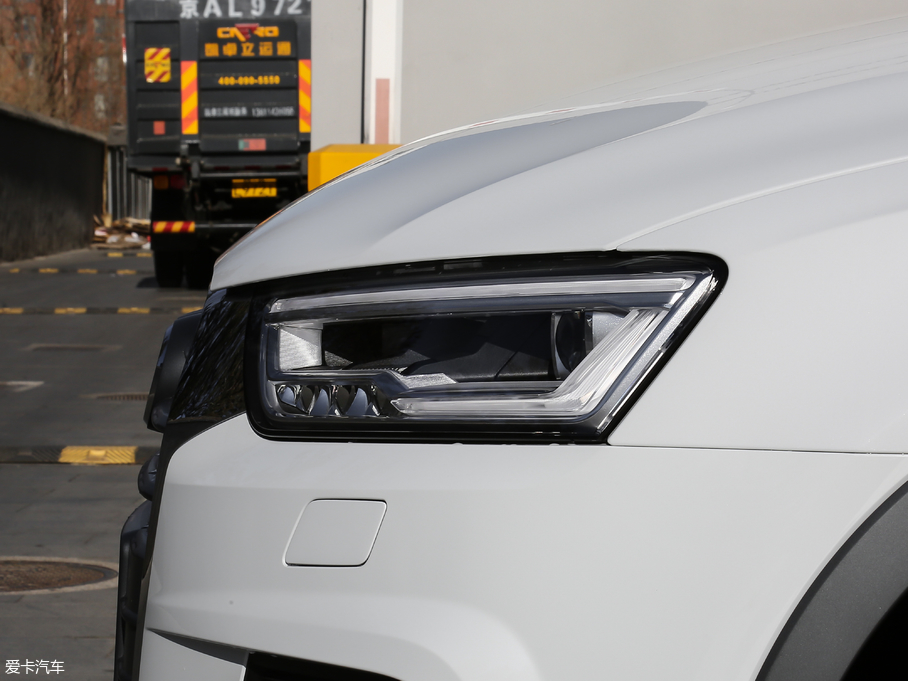 2018WQ3 30 30 TFSI L(fng)