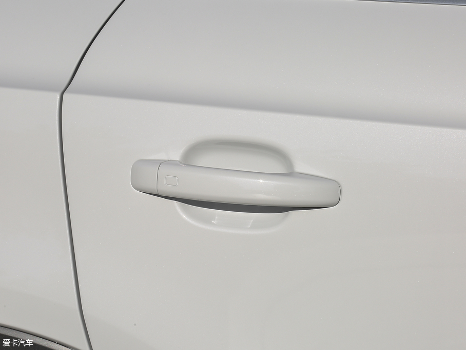 2018WQ3 30 30 TFSI L