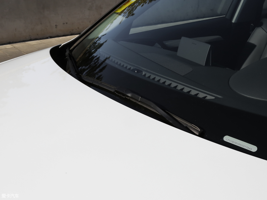 2018WQ3 30 30 TFSI L