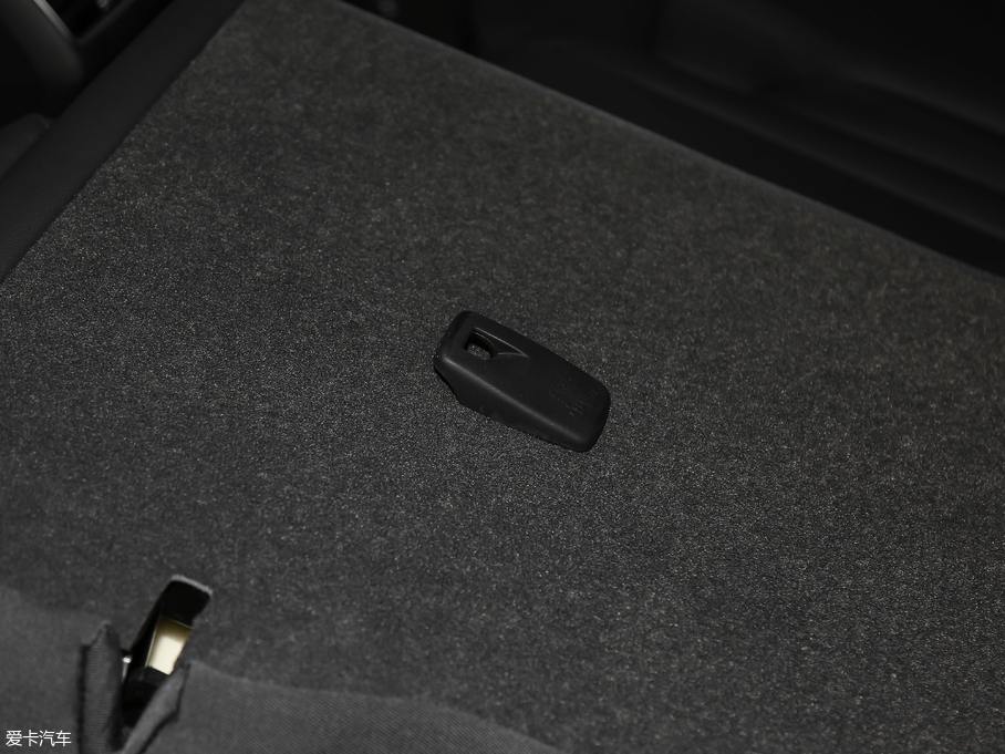 2018WQ3 30 30 TFSI L