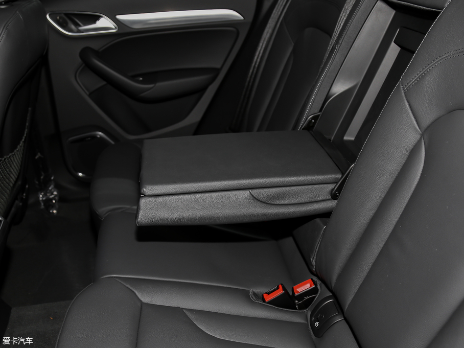 2018WQ3 30 30 TFSI L