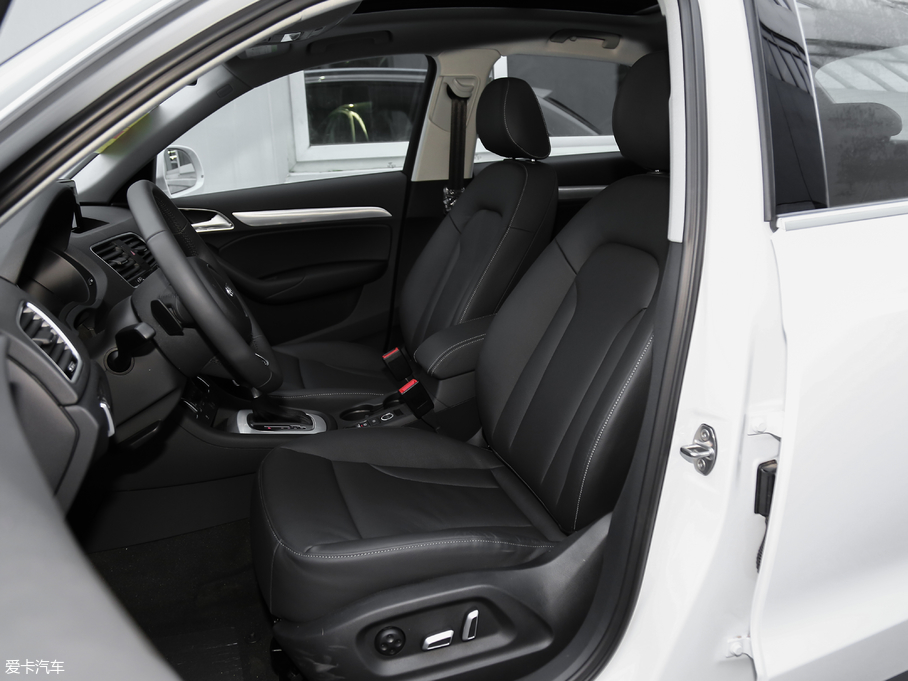 2018WQ3 30 30 TFSI L