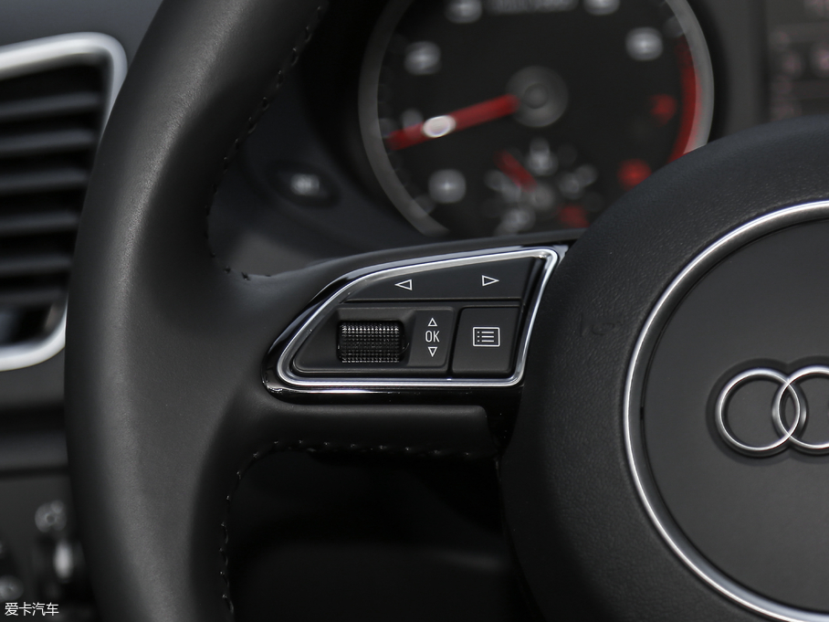 2018WQ3 30 30 TFSI L