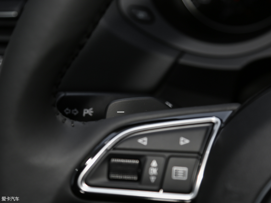 2018WQ3 30 30 TFSI L