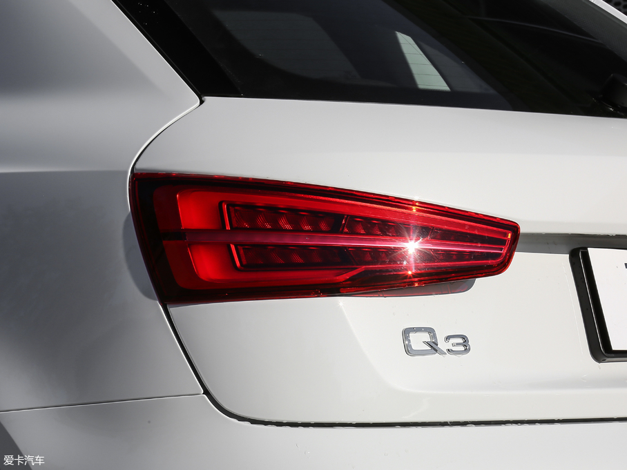 2018WQ3 30 35 TFSI r