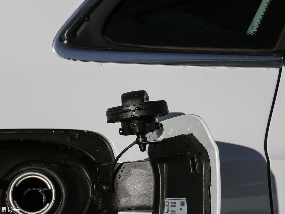 2018WQ3 30 35 TFSI r