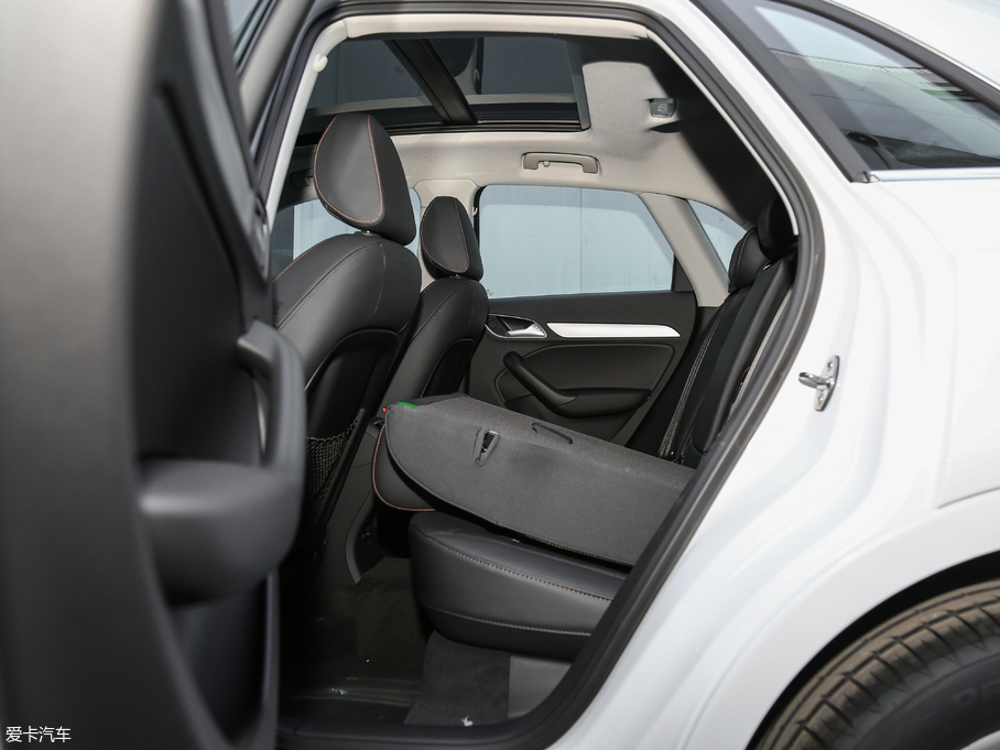 2018WQ3 30 35 TFSI r