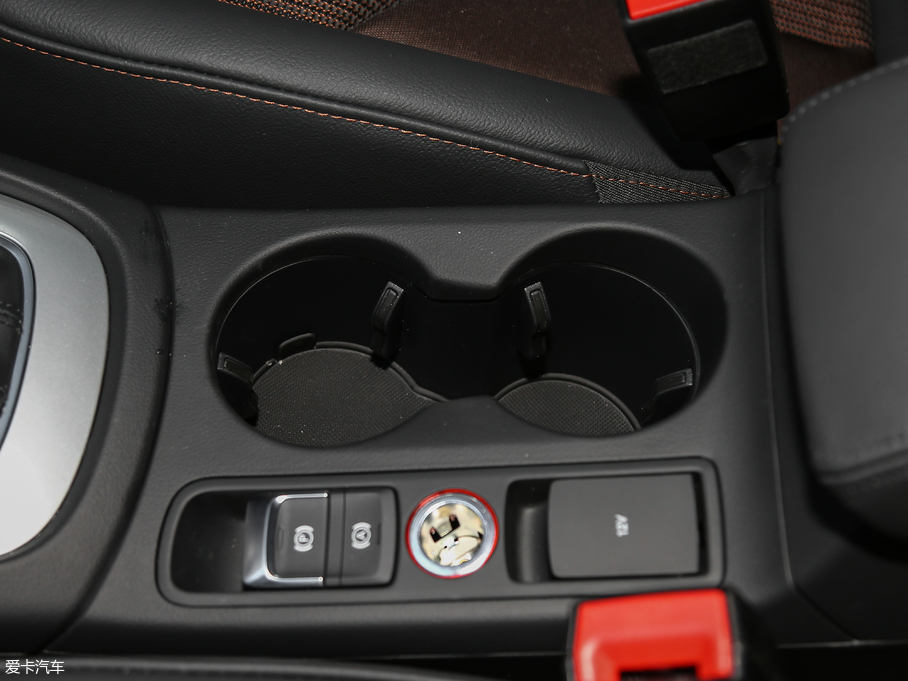 2018WQ3 30 35 TFSI r