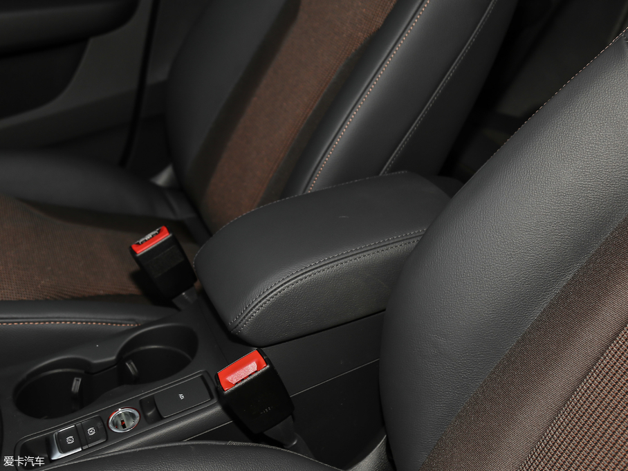 2018WQ3 30 35 TFSI r