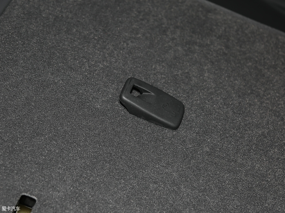 2018WQ3 30 35 TFSI r