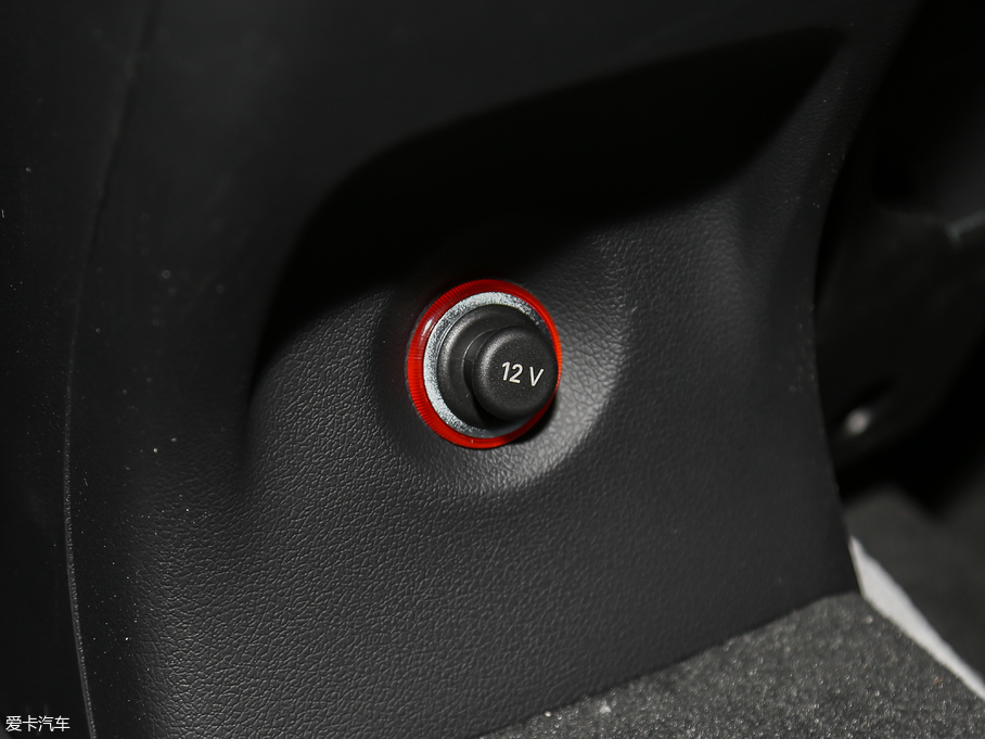 2018WQ3 30 35 TFSI r