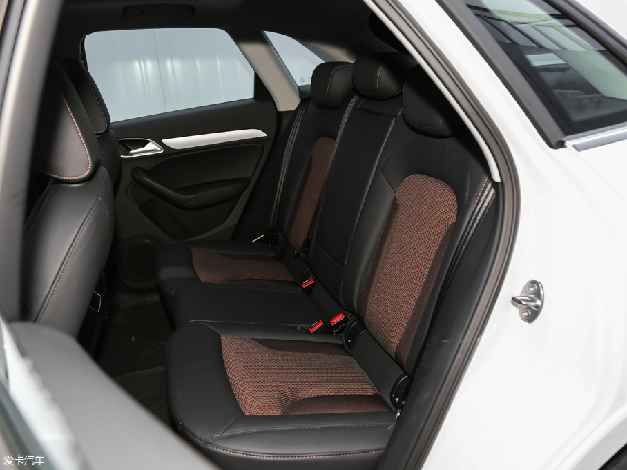 2018?yun)WQ3 30 35 TFSI r(sh)