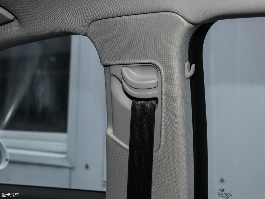 2018WQ3 30 35 TFSI r