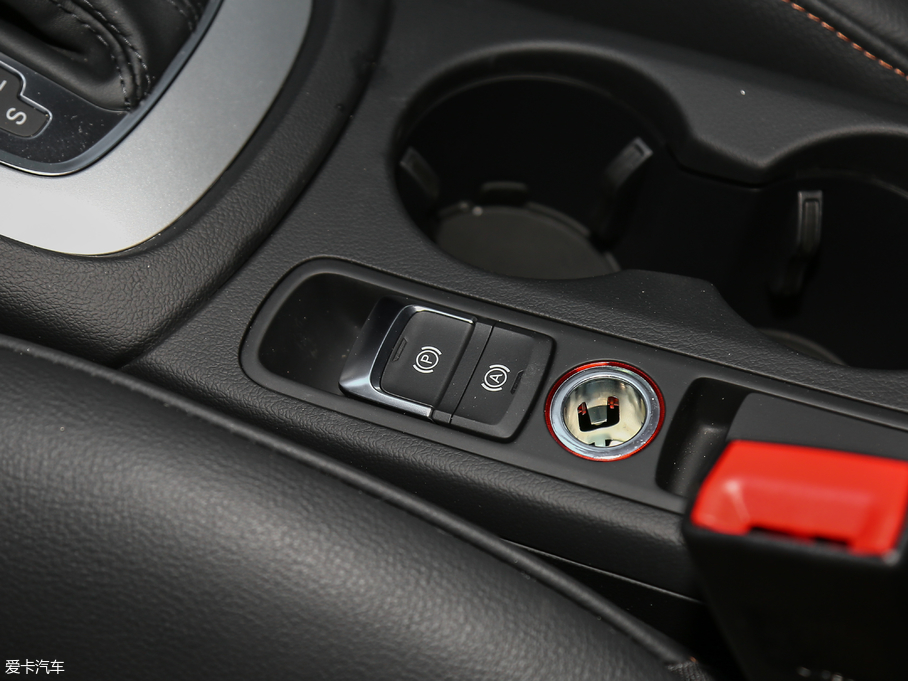 2018WQ3 30 35 TFSI r