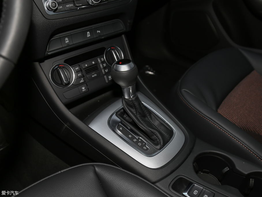 2018WQ3 30 35 TFSI r