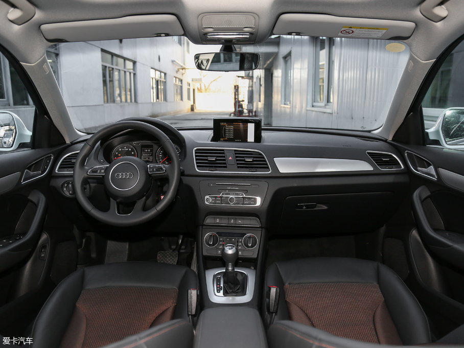 2018WQ3 30 35 TFSI r