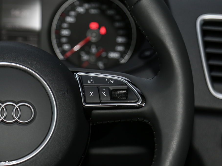 2018WQ3 30 35 TFSI r