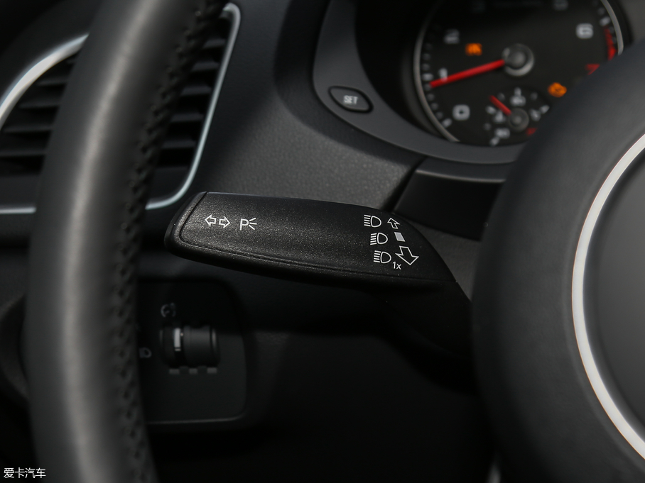 2018?yun)WQ3 30 35 TFSI r(sh)