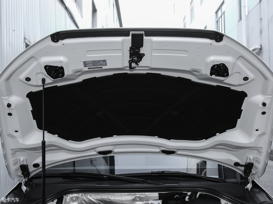 2018WQ3 30 35 TFSI r