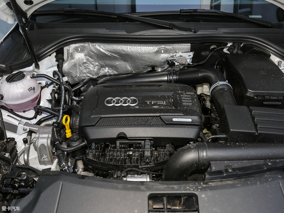 2018WQ3 30 35 TFSI r