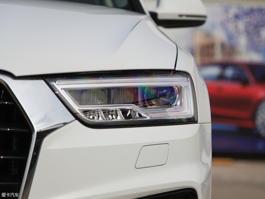 2018WQ3 30 35 TFSI quattro\