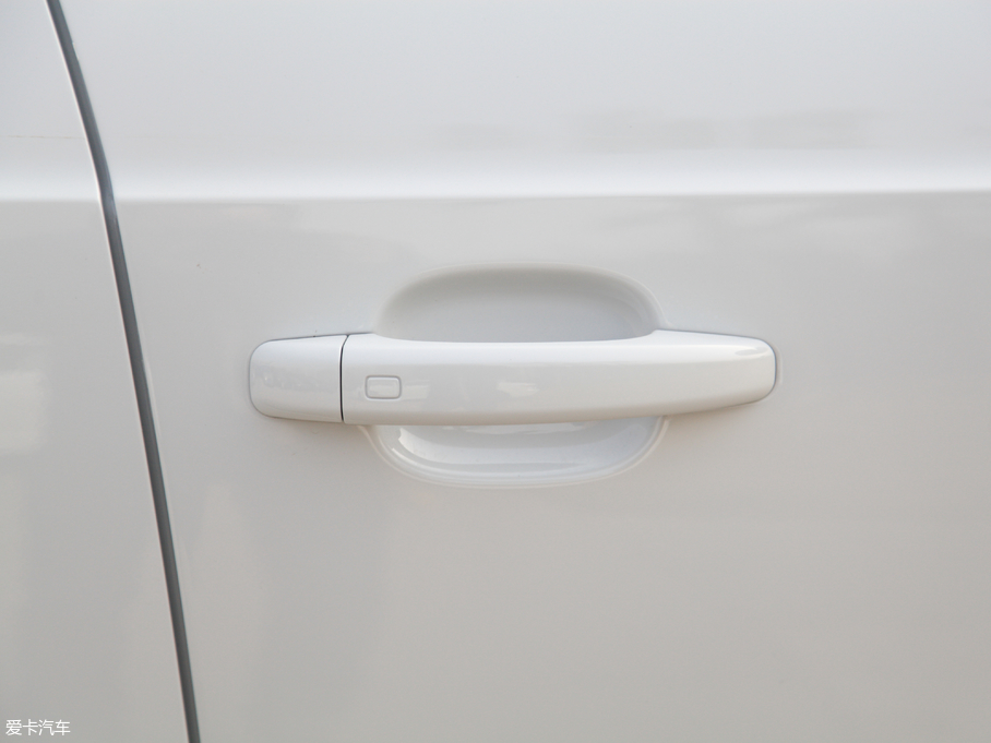 2018WQ3 30 35 TFSI quattro\