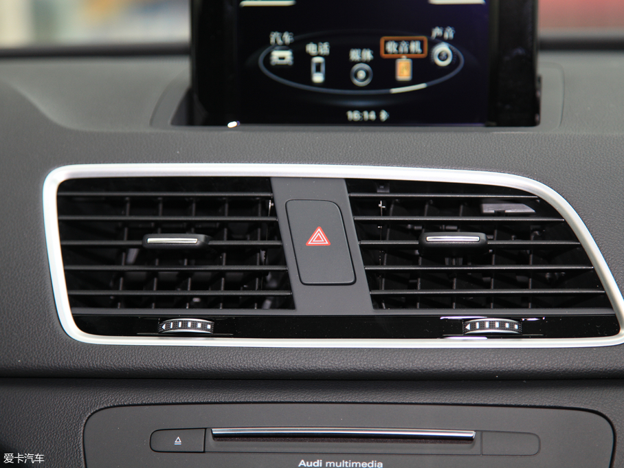 2018WQ3 30 35 TFSI quattro\