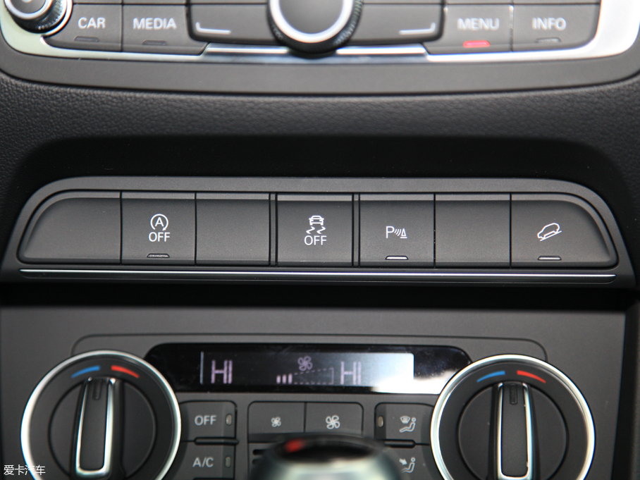 2018WQ3 30 35 TFSI quattro\