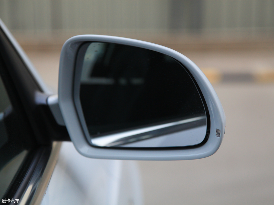 2018WQ3 30 40 TFSI quattro\