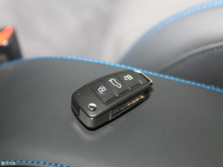 2018WQ3 30 40 TFSI quattro\