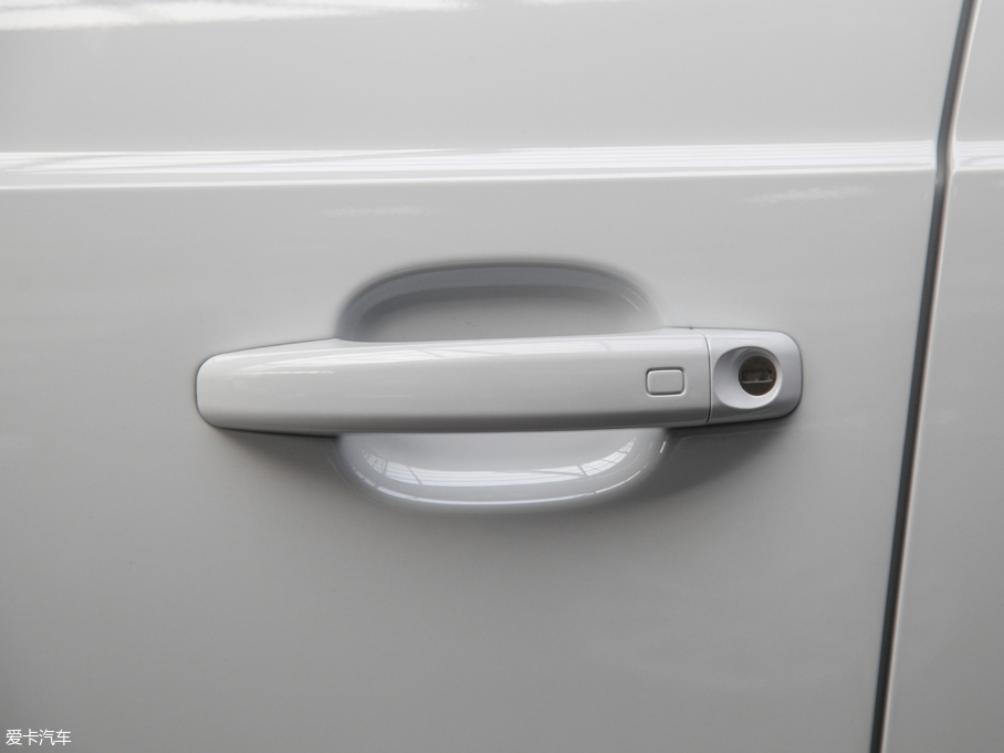 2018?yun)WQ3 30 30 TFSI (bio)(zhn)