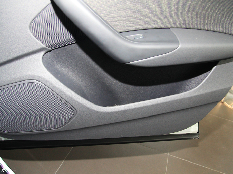 2018WQ3 30 30 TFSI ˜